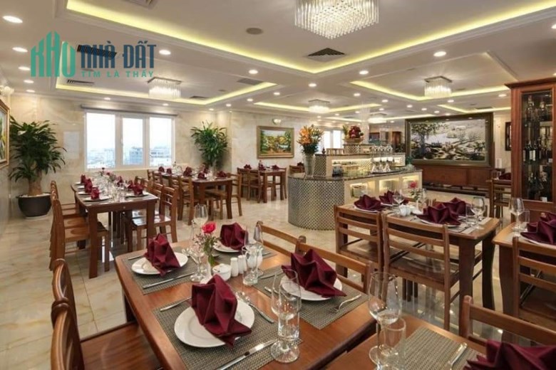 BÁN CĂN KHÁCH SẠN 11 TẦNG HƠN 300M2 MT SIÊU RỘNG MẶT PHỐ CỔ  HOÀN KIẾM 480 TỶ QUÁ XỊN