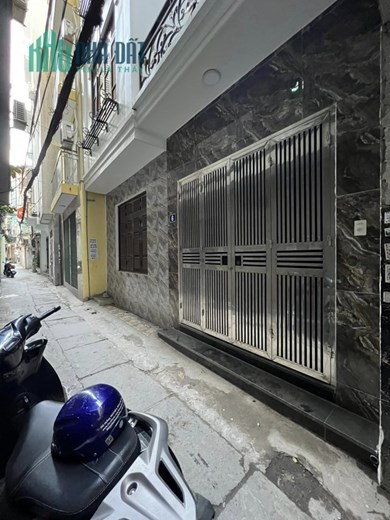 Siêu phẩm nhà đẹp 2 thoáng Quan Nhân 48m2 x 5 tầng nhà mới, ngõ 3.5m chỉ 5.7 tỷ