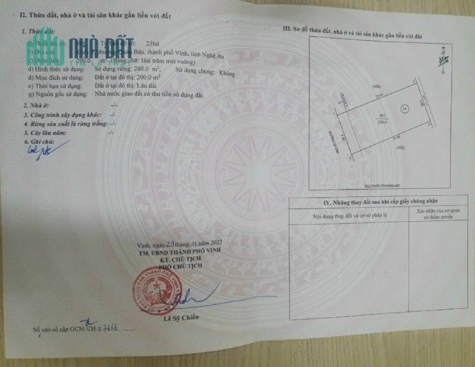 Đất 200m2 mặt đường Hồ Bá Kiện - khối 9 Quán Bàu, TP Vinh