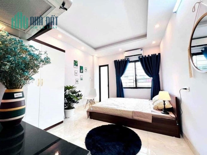 Bán Tòa Nhà Căn Hộ Dịch Vụ Chung Cư Mini Tôn Thất Tùng, 118m2 chỉ 26 tỷ 5