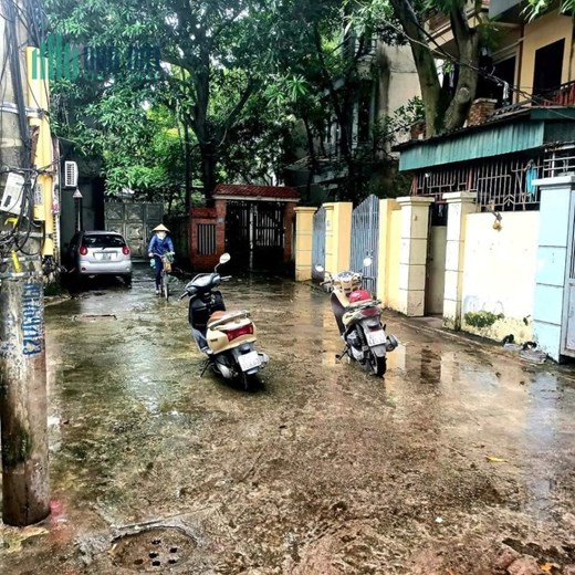 BÁN ĐẤT TẶNG NHÀ ĐỨC GIANG 71M CHỈ 4,5TỶ Ô TÔ  TRÁNH, HÀNG XÓM   BÌNH MINH GARDEN CITY.