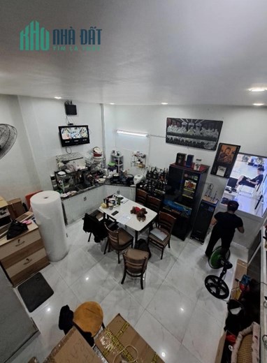Sieu phẩm Sài Gòn, Nhà  kề Trường Chinh, Tân Bình, nhỉnh 10 tỷ