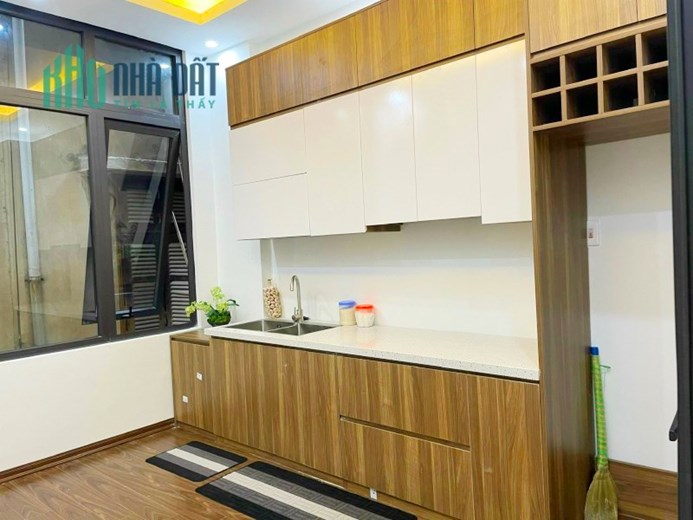 Bán nhà phân lô ngõ 168 Vương Thừa Vũ, Thanh Xuân, ngõ ô tô tránh, 5 tầng thang máy, full đồ giá