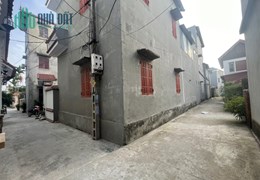 Bán Mảnh Đất 210 m tặng nhà biệt thuqj 2 Tầng xã tân Chi Tiên du Bắc Ninh Giá 13tr/m