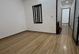 Bán nhà ngõ 52 Miếu Hai Xã, 3 tầng mới tinh lô góc cực thoáng, GIÁ 2.3 tỉ