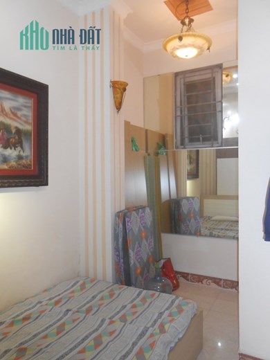 Văn phòng rất đẹp, gần cv nước, Lotte, ao sen