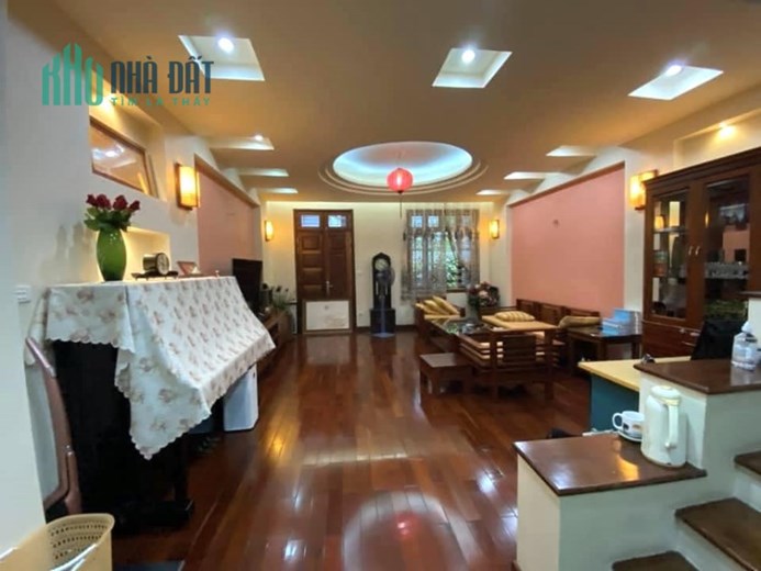 Bán nhà riêng Nguyễn Ngọc Vũ, Trung Hòa, Cầu Giấy 5 tầng 48m2, mt 4.2m, ngõ ô tô giá 6.2 tỷ