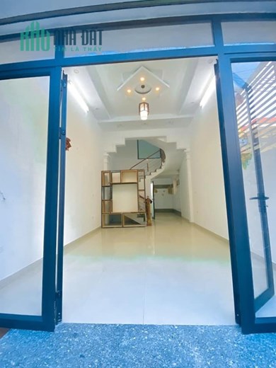 Bán nhà phố Vĩnh Tiến, Lê Chân - Diện tích 53m - Lô góc- GIÁ 2.8 tỉ ngõ ô.tô