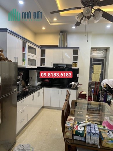 Bán nhà phố Nguyễn Bình, diện tích 42m 4 tầng, GIÁ 4 tỉ ngõ ô.tô đỗ cửa