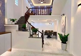 Hàng Hiếm Văn Tiến Dũng, 2 thoáng, Ôtô , ngõ thông cực đẹp, 30m2, giá 3.4 tỷ