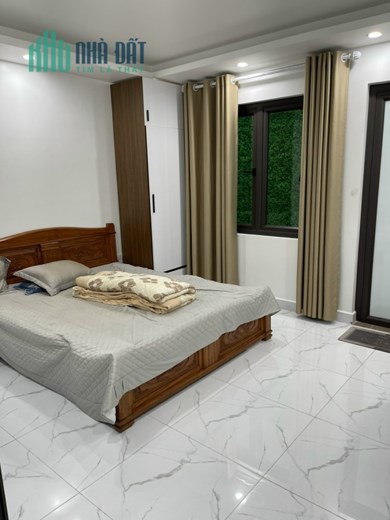 Bán nhà mặt đường Trực Cát - Lê Chân, diện tích 98m 3 tầng mới GIÁ 7.2 tỉ