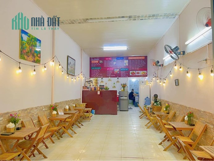 SANG NHƯỢNG QUÁN CAFE.....Cổng số 2 Học Việc Cảnh Sát