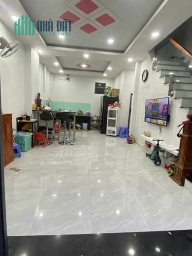 Nhà HXH đường 61 phước long B, diện tích 48m đúc 1 lầu khu trung tâm