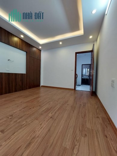 Bán nhà Lương Thế Vinh Thanh Xuân Bấc, 44m2, 1 nhà ra o tô, Phân Lô KD