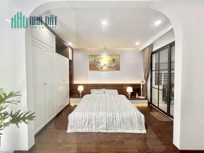 Nhà siêu đẹp!Ngõ Quỳnh(Bạch Mai) 45m2 x4Tầng,full Nội thất, sát phố.giá 5.15 tỷ 0969693855