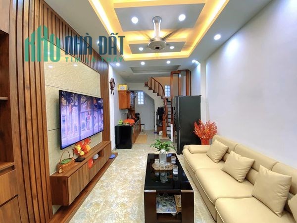 BẮT ĐÁY!!! Vị trí đẹp khu Mỹ Đình,  32m2  5 Tầng, Ngót 5 Tỷ