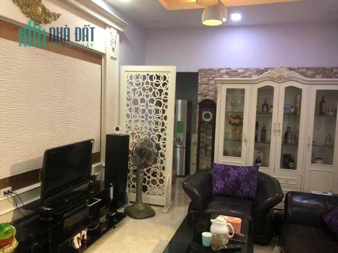 Cho thuê nhà Nguyên căn Kim Mã, Ba Đình 50m2, 4 Tầng, 4 Ngủ, Full đồ, Ở ngay CHỈ 12.5 triệu.