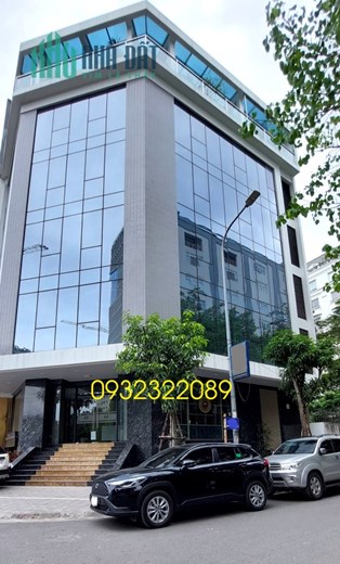 Bán đất MP Dịch Vọng Hậu 140m2 - mặt tiền 12m, gần Trần Thái Tông.