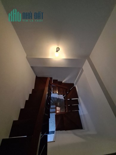 Bán ngôi nhà 87m2 phố Nghi Tàm, Tây Hồ Gara 2 Ô tô Kinh doanh đắc địa 8.9 Tỷ