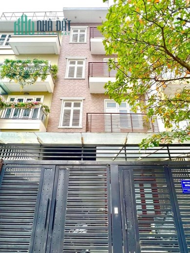 chủ giảm 1tỷ nhà dịch vọng KĐTM phân lô vỉ hè ô tô đỗ 99m 4t còn 30 tỷ