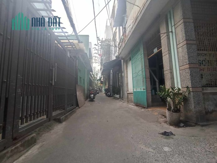 Nhà 2 mặt thoáng, kiệt Hùng Vương, gần đường mà giá chỉ 2 ty x nhỏ