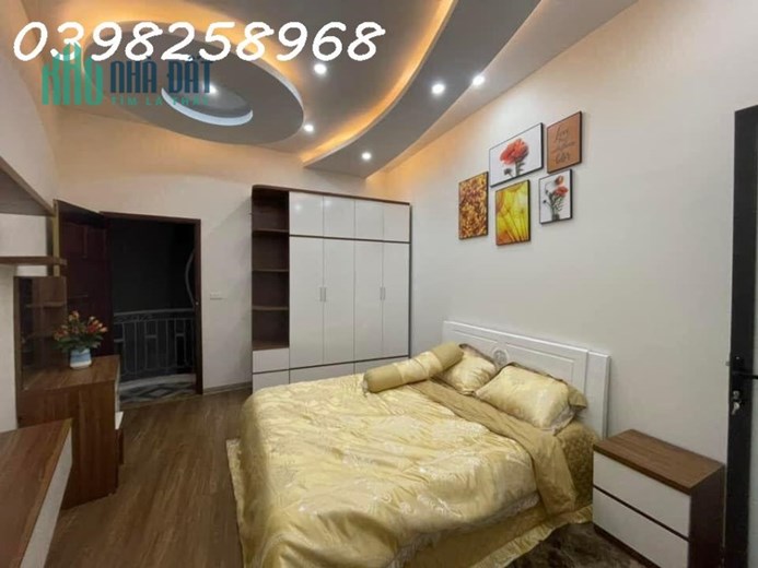 BÁN NHÀ VĨNH HƯNG, 32m2x 3T, MT4m, Ô TÔ ĐỖ CỔNG, LÔ GÓC, KINH DOANH, CHỈ NHỈNH 1 TỶ