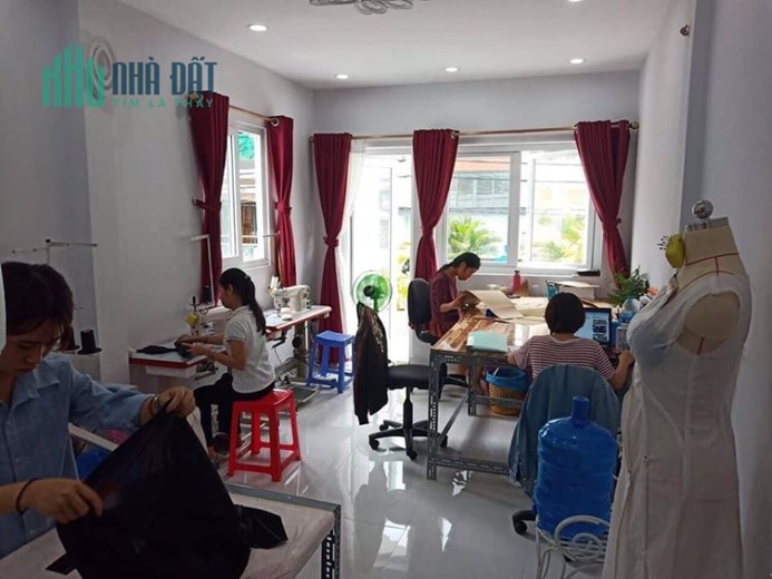 Bán Gấp nhà 36m2, Đường Nguyễn Trọng Tuyển, Phường 8, Quận Phú Nhuận.