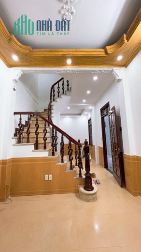BÁN GẤP LẠC TRUNG, Ô TÔ ĐỖ CỬA, KINH DOANH, HIẾM NHÀ BÁN 52m CHỈ 5 TỶ 0901753139