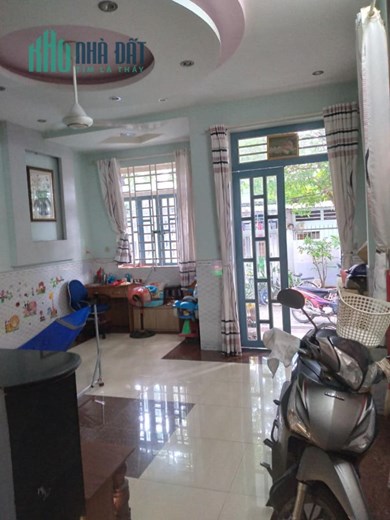 BÌNH TRƯNG ĐÔNG - XE HƠI ĐỖ CỬA - DIỆN TÍCH RỘNG