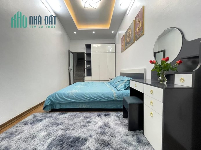 BÁN NHÀ ĐẠI TỪ HOÀNG MAI-Ô TÔ CÁCH NHÀ 10 M NHÀ 5 TẦNG GIÁ NHỈNH 3 TỶ