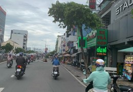 Trung Tâm  QUẬN NHẤT-Nguyễn Văn Cừ- Bán Đất Tặng Nhà -55m2-Xíu 8Tỷ