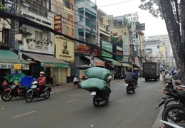 Bán nhà MT Ngô Quyền Q10 -  4 Tầng - 4x15 - Sổ vuông -  giá chỉ 11 Tỷ TL