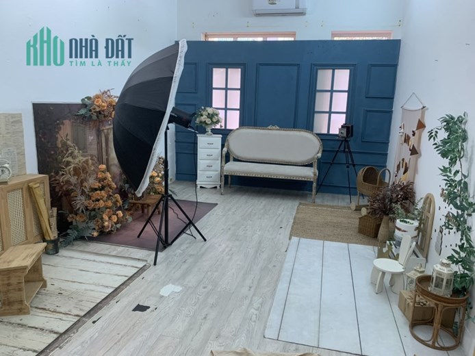 Cần sang nhượng studio chụp ảnh cho bé và gia đình ở p.Lam Sơn, tp thanh hoá, Tel : 0945839866