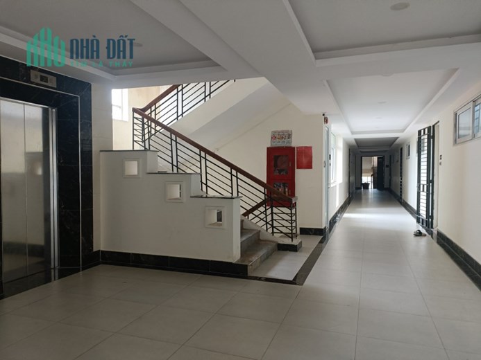 Bán căn hộ đẹp nhà Nơ kđt Pháp Vân 82m2 3 ngủ thoáng sáng ban công 2 tỷ