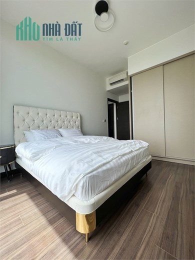 Căn hộ 3 phòng ngủ Empire City
