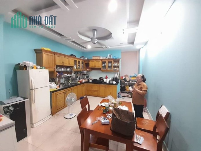 Bán nhà An Dương Vương Giáp Q6, 79m2 (4x20) 4 Tầng, chỉ 6 tỷ.