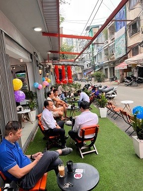 Sang Quán Cafe thương hiệu góc 2 mặt tiền đường Nguyễn Kiệm, P.3, Q. Gò vấp (đoạn gần công viên Gia