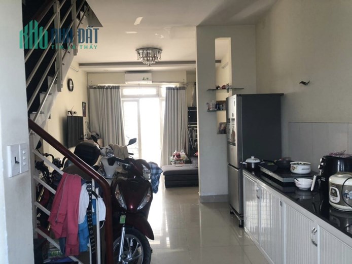 Giảm 600triệu còn 4.2 tỷ - Bán nhà P. Linh Đông 55m2 2 tầng - Hẻm ô tô