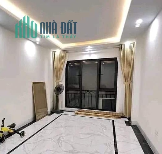 Bán nhà 6 tầng Phố KHƯƠNG TRUNG, diện tích 33m2
