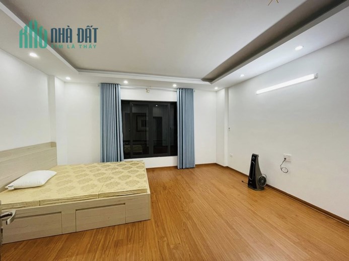 Bán nhà Phố KHƯƠNG TRUNG, diện tích 34m2, giá 5 tỷ