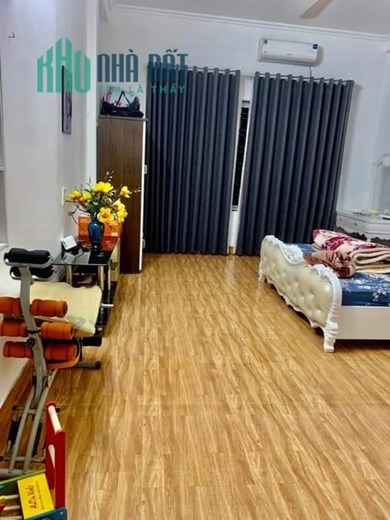 Còn sót lại 1 căn duy nhất cạnh  Lê Trọng Tấn – Hà Đông’
-	50m x 5 tầng x 7tỷ Dương Nội – Hà Đông