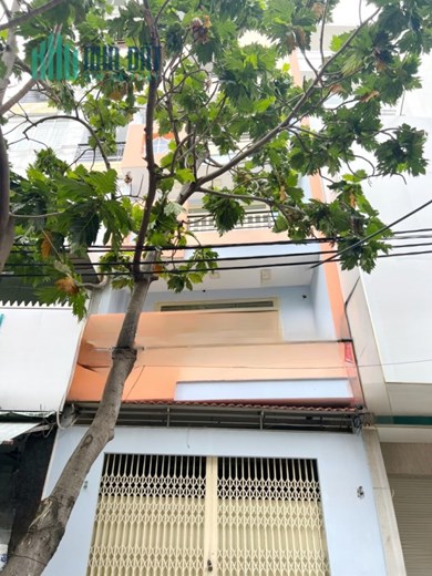 Cho thuê nhà 6 tầng mặt tiền đường Nguyễn Ngọc Lộc P14Q10