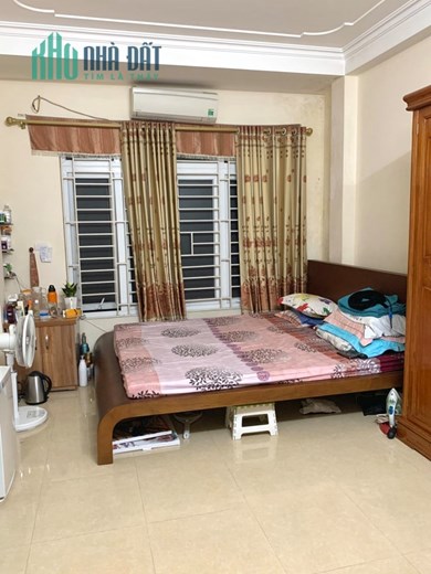 NHÀ ĐẸP Ở LUÔN-TIỆN ÍCH KHÔNG THIẾU THỨ GÌ.5 TẦNG 41 m2 3.5 tỷ’