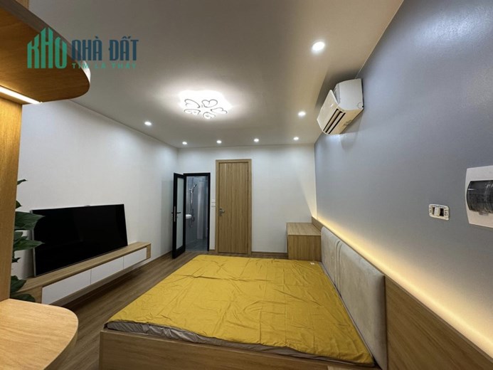 Nhà đẹp Phố Lò Đúc, Hai Bà Trưng, 20m ra phố, thoáng trước sau, nội thất đẹp. Diện ích 33m, 4 tầng,