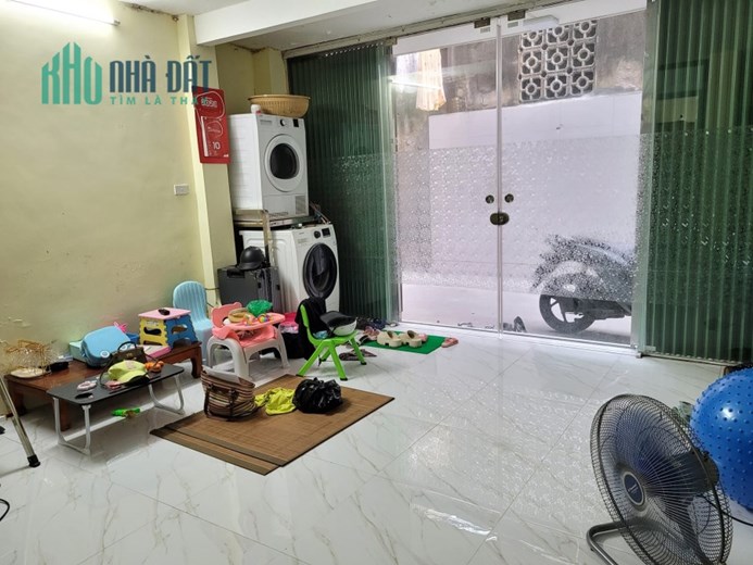 Mặt ngõ kinh doanh phố Nhân Hòa - 45m2 4 tầng MT 4.2m chỉ 5.75 tỷ