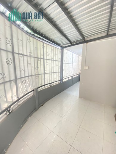 CHO THUÊ NHÀ NGUYÊN CĂN MỚI SƠN SỬA HẺM XE HƠI TRUNG TÂM QUẬN PHÚ NHUẬN