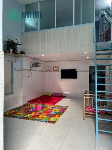 NHÀ 1.6 tỷ CẦU VƯỢT NGUYỄN THÁI SƠN, 25m2, 2 TẦNG, ĐANG CHO THUÊ