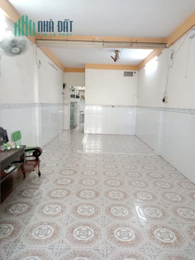 Nhà thuê hẻm ô tô Dương Bá Trạc P1Q8-12 triệu/th