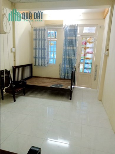 Nhà thuê hẻm ô tô Dương Bá Trạc P1Q8-12 triệu/th