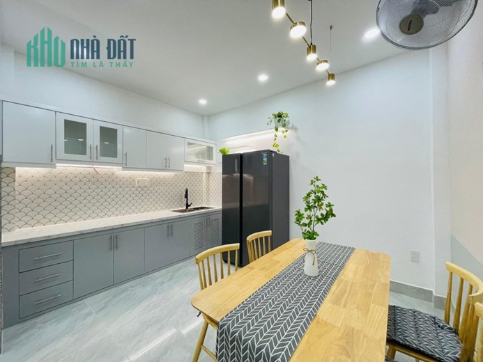 Nhà bán Hẻm xe hơi thông Huỳnh Văn Nghệ, 58m SD chỉ 3,55 tỷ ở ngay